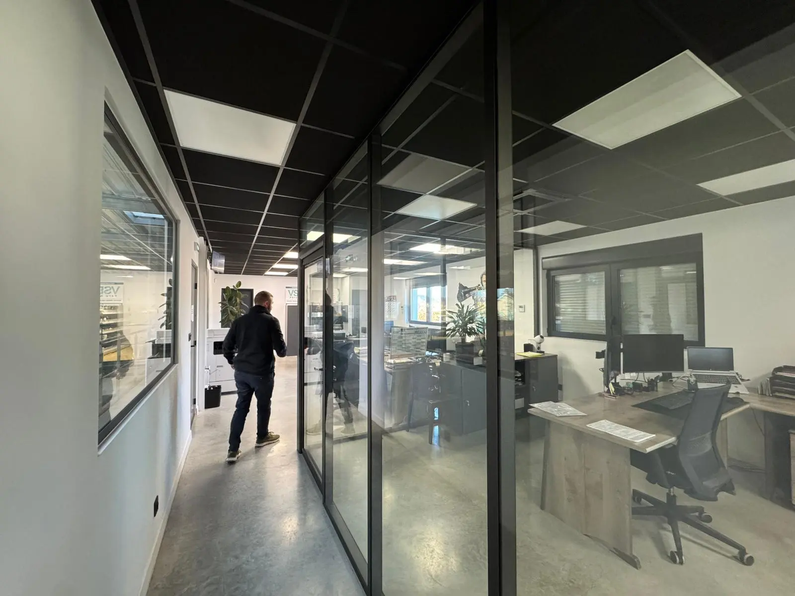 Équipe VSD Énergie dans les bureaux de l’agence