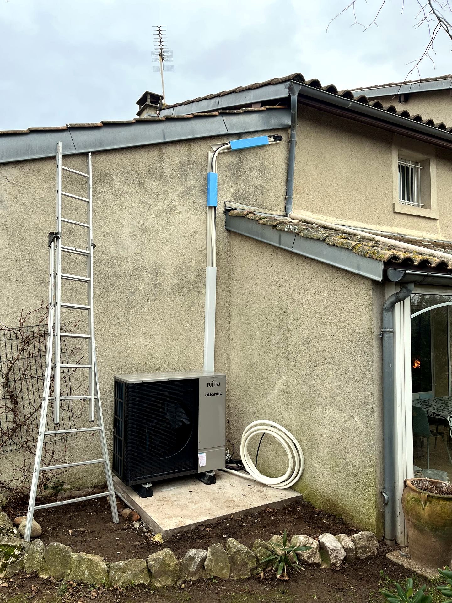 Unité extérieure intégrée — Pompe à chaleur VSD Énergie