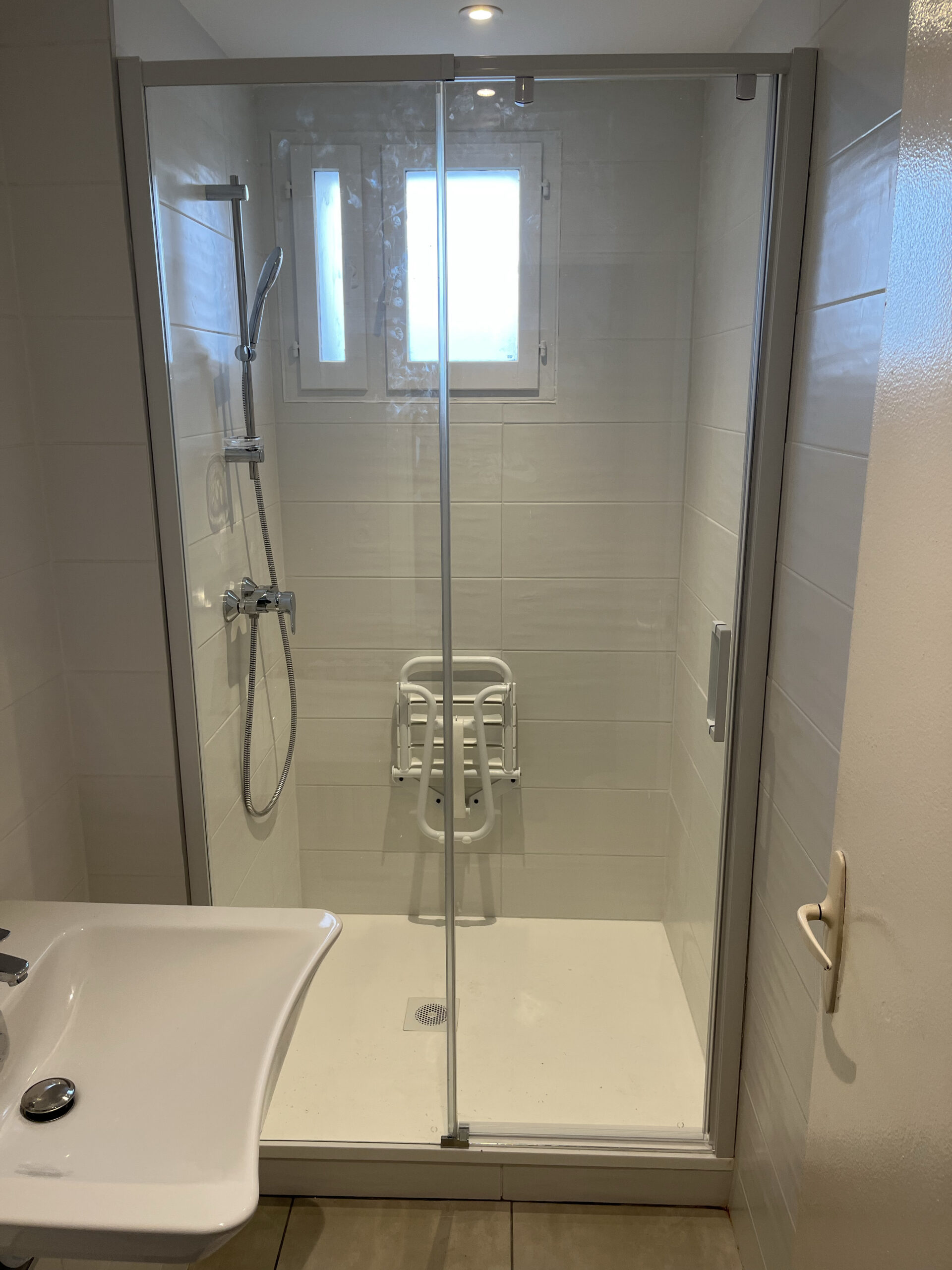 Douche à l’italienne — Salle de bains VSD Énergie